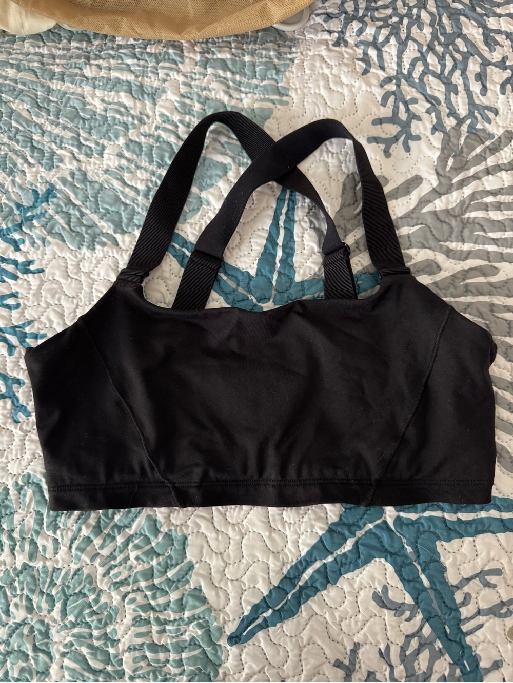 ALO Yoga Black Strappy Support Sports Bra